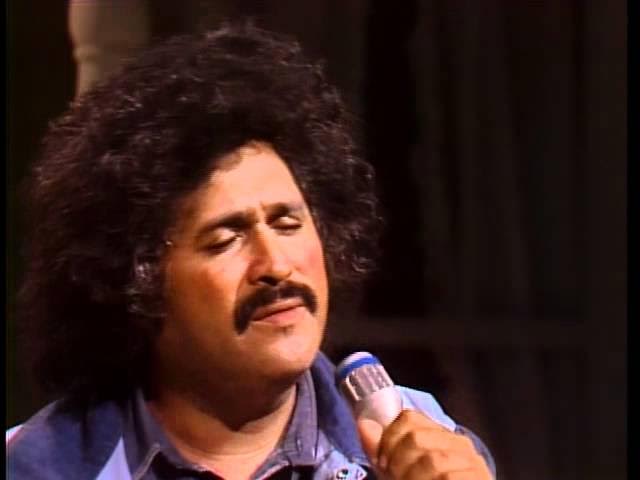 Freddy Fender – Before The Next Teardrop Falls